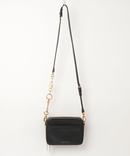 CHARLES ＆ KEITH（チャールズ&キース） 「CHARLES & KEITH