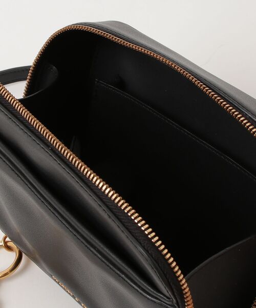 CHARLES ＆ KEITH（チャールズ&キース） 「CHARLES & KEITH