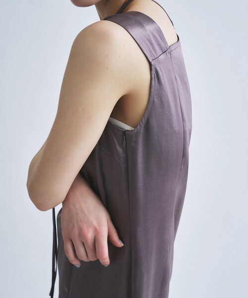 ワンピース satin neck slit dressの画像