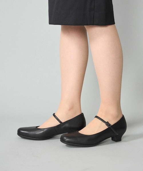 ing（イング） パンプス ストラップ付ブラックプレーンパンプス