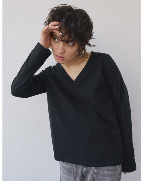 ALEXIA STAM（アリシアスタン） tシャツ Basic V Neck Long Sleeve Tee