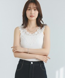 PRADA ノースリーブトップス 黒　花柄レース模様 miniministore タンクトップ ノースリーブ 付け襟 花柄レース