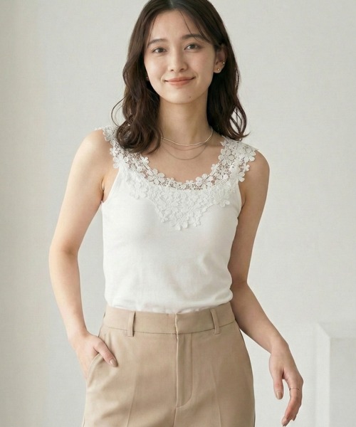 FUNALIVE（ファンアライブ） タンクトップ ノースリーブ 「上品な花柄