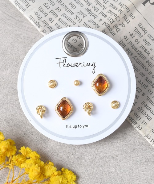 Flowering（フラワーリング） ピアス ニュアンスガーリー/セットピアス