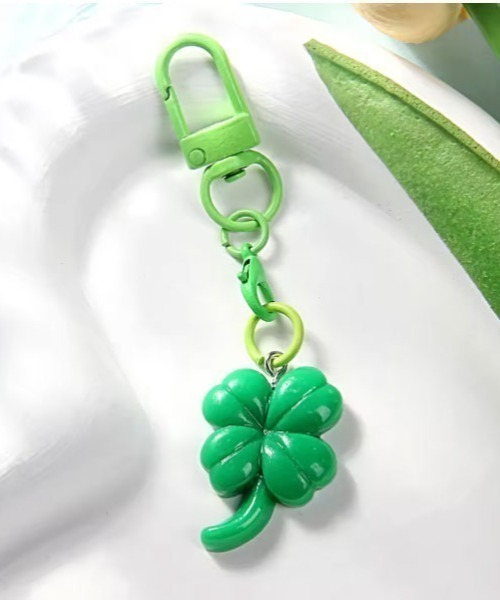 TONE SELECT GOODS キーホルダー 「urge select」クローバー モチーフ