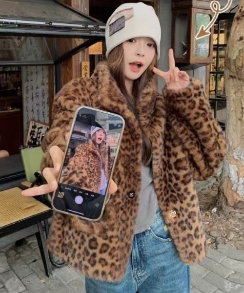 BASIC フェイクファージャケット　アウター　レオパード柄　Lサイズ efbd56464bd426a2f72d50abbd2b4c