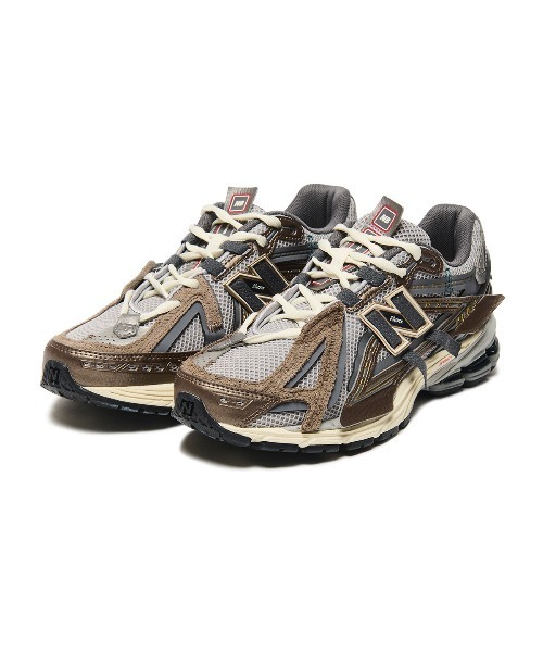 美品　ニューバランス　1906 1906a スニーカー　24cm New Balance（ニューバランス） スニーカー New Balance 1906A