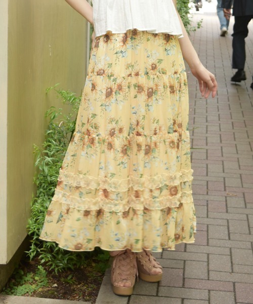 axes femme（アクシーズ ファム） スカート ひまわり柄ティアードSK
