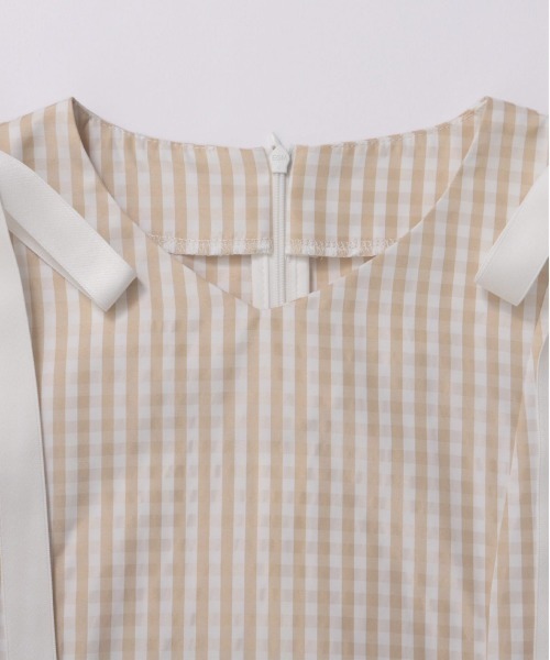Fit more（フィットモア） ショルダーリボンギンガムAライントップス