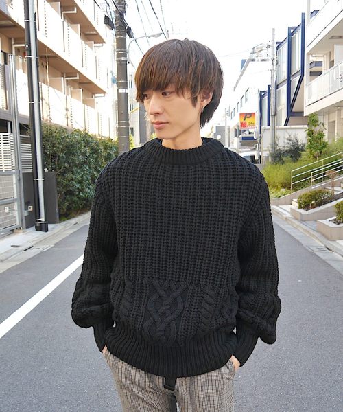 SUPERTHANKS（スーパーサンクス） ニット ケーブルニットクルーネック 