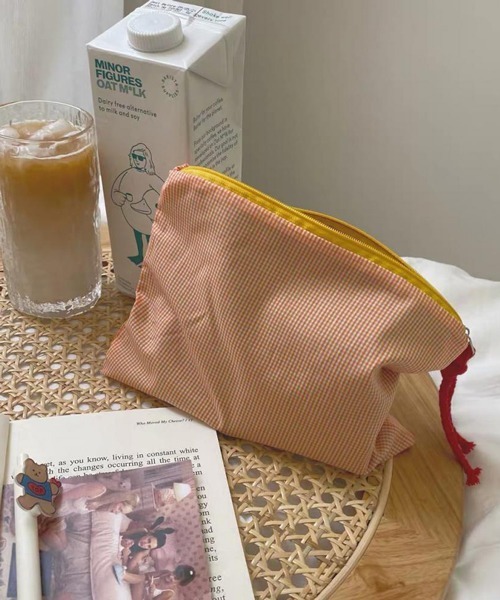 ♡ペリロコ✨マルチポーチ、バニティBOX、マチ付きポーチ Pochi Pouch ポーチ Pouch/チェック柄 カラフル マルチポーチ