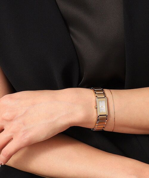 【美品】ココシュニック RG スクエア ゴールドチェーン ウォッチ ホワイト COCOSHNIK（ココシュニック） 腕時計 RGスクエア3連バンド ウォッチ