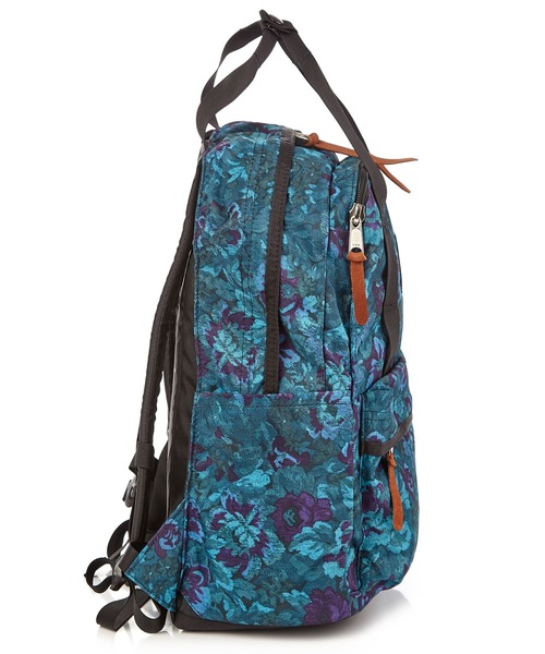 【美品】GREGORY ブルータペストリー イージーピージーデイ　バックパック GREGORY デイバック リュック イージーピージーデイ EASY PEASY