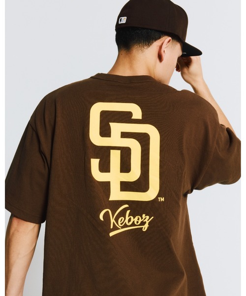 KEBOZ（ケボズ） tシャツ × MLB SAN DIEGO PADRES LOGO S/S TEE メンズ