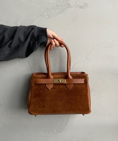 AULENTTI（オウレンティ） ショルダーバッグ バッグ 「AULENTTI