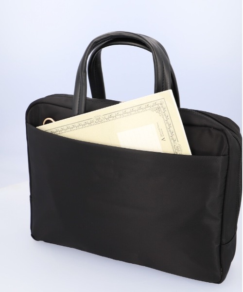 BACKYARD FAMILY（バックヤードファミリー） タブレットケース