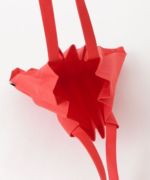 「me by ISSEY MIYAKE」 ハンドバッグ - レッド レディース_画像4