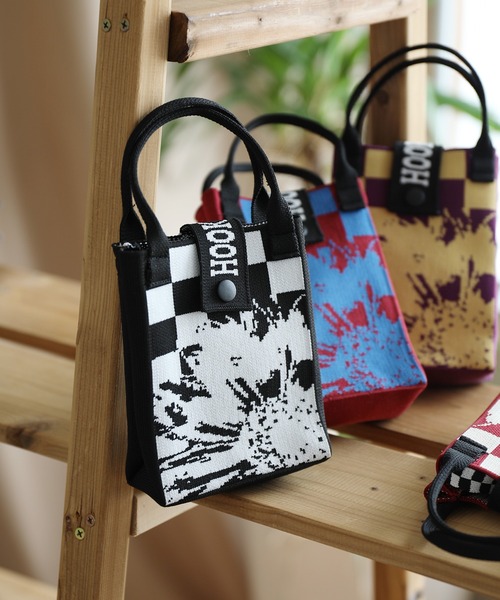 ❤VIP限定❤ ラスト ❤非売品 ❤スマホポーチ ミニバッグ 　BOX付 kippis 2層式お財布＆スマホショルダー一体型バッグBOOK 【付録