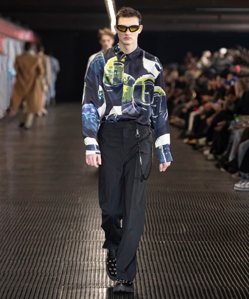 シャツ MSGM×TIAGO ALEXANDRE コラボレーショングラフィックシャツ メンズの画像