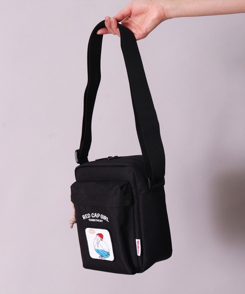 RED CAP GIRL ショルダーバッグ (LG)「Red Cap Girl」スクエア
