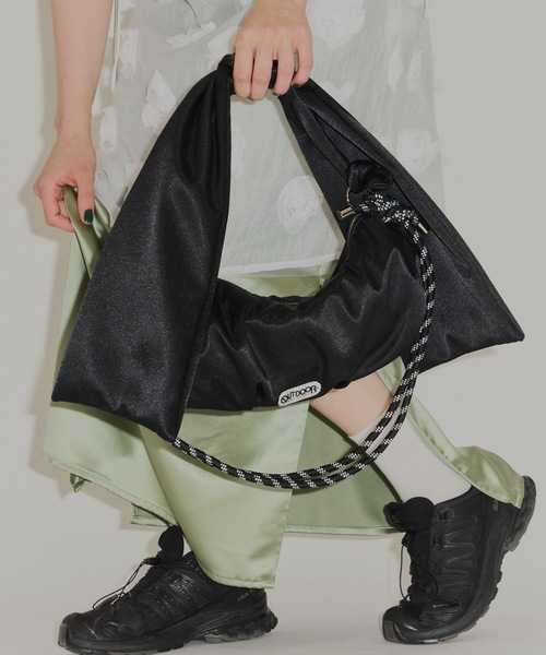 ANYA HINDMARCH 未使用 黒とグレーのストライプバッグストラップ ANYA HINDMARCH アニヤハインドマーチ 2WAYバッグ トート ミニ