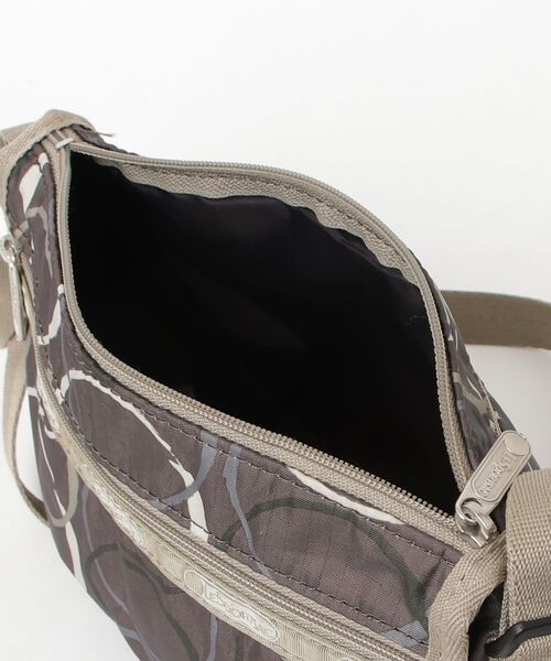 レスポートサック　ショルダーバッグ　未使用 LeSportsac（レスポートサック） ショルダーバッグ - ブラウン