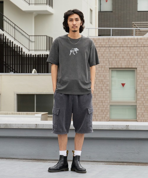 GUESS（ゲス） tシャツ 「Stray Kids / ストレイキッズ Hyunjin