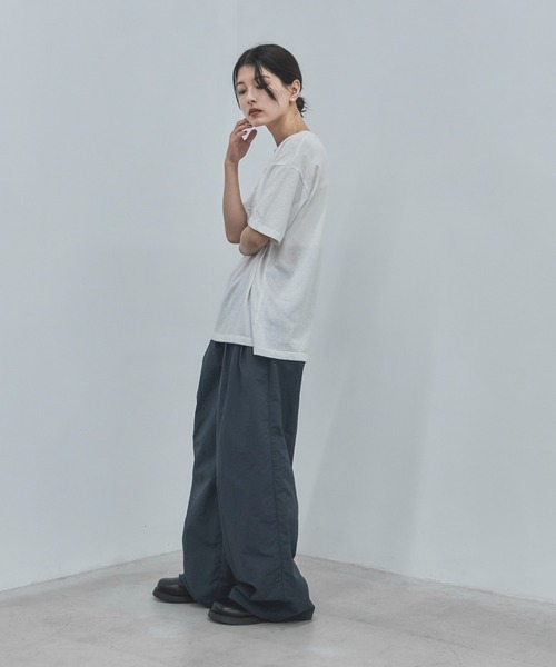 ワイドパンツ パンツ タフタツータックワイドパンツ レディースの画像