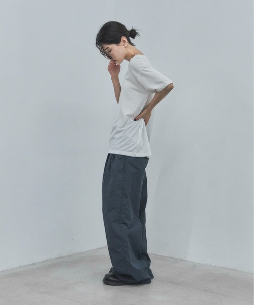 ワイドパンツ パンツ タフタツータックワイドパンツ レディースの画像
