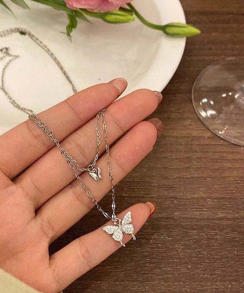 DiamondHearts ネックレス ツインバタフライネックレス