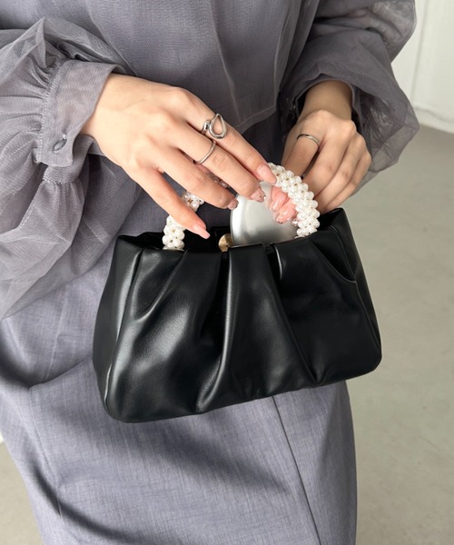 CLEA ハンドバッグ パールハンドルミニパーティーバッグ : ZOZOTOWN