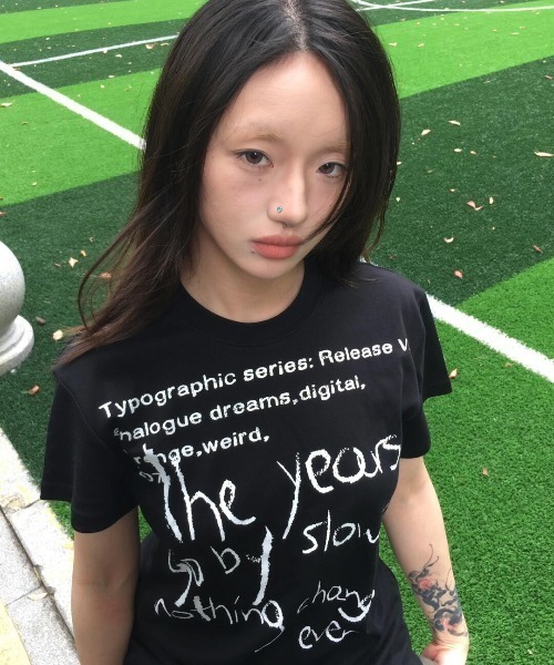 DEVICE tシャツ ロゴ 手書き プリント 古着風 Tシャツ 韓国
