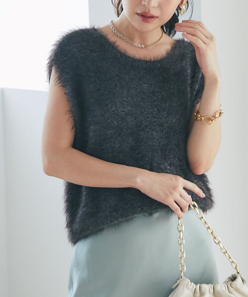 美品DAMA collection フード付き✨ボールチェーン薄手ニット La boutique Bonbon ベスト ジレ 「アンサンブル可」ヘアリー