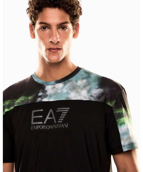 「EMPORIO ARMANI EA7」 半袖Tシャツ LARGE ブラック系その他 メンズの画像