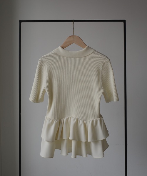 【アイボリー】Louere フリルドッキングニットトップス Louere（ルエレ） ニット セーター フリルドッキングニットトップス
