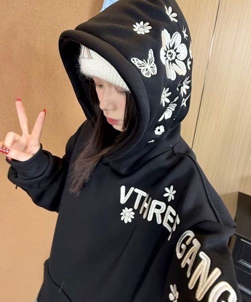 SHEENA（シーナ） パーカー フード刺繍ロゴオーバーサイズパーカー