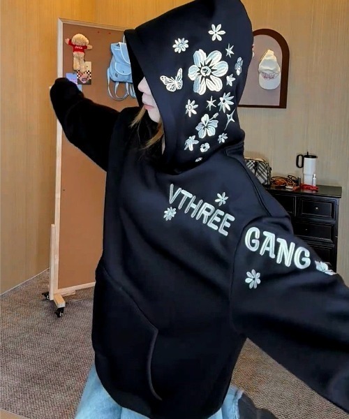 SHEENA（シーナ） パーカー フード刺繍ロゴオーバーサイズパーカー