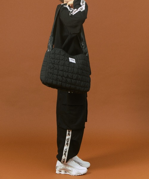 JINCL（ジンクル） ショルダーバッグ JINCL - キルティングバッグ