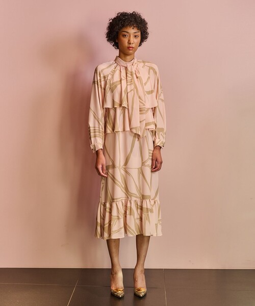 極美品◎グレースコンチネンタル ケミカル切替ワンピース グリーン ケミカルレース切替ワンピース （ロング・マキシ丈ワンピース）｜GRACE