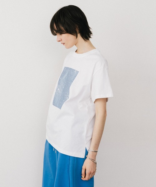 LA BELLE ETUDE tシャツ スクエア箔プリントTシャツ レディース