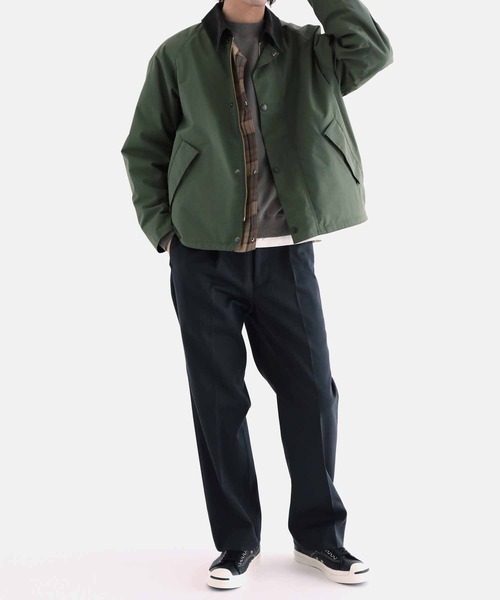 Barbour バブアー ミリタリーブルゾン カーキ 4211625M0028 Barbour 「Barbour」 ナイロンブルゾン M カーキ メンズ