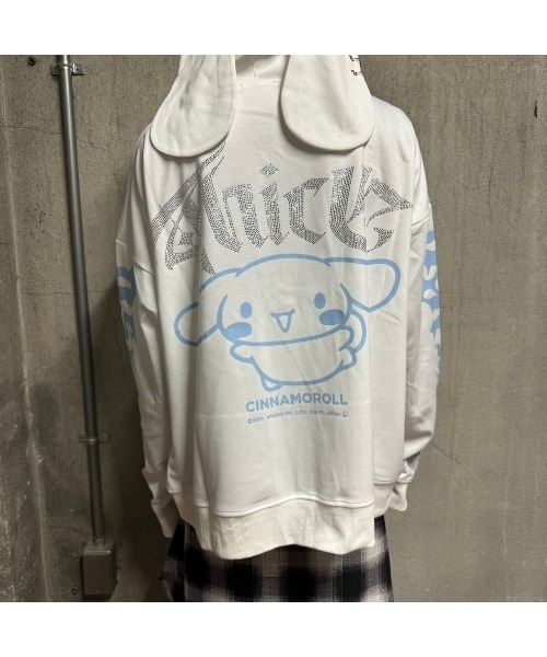 PSYNYXX パーカー PSYNYXX×シナモロールコラボZIPパーカー メンズ