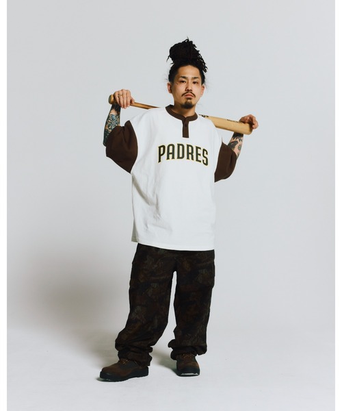 KEBOZ（ケボズ） tシャツ × MLB SAN DIEGO PADRES ROUND HEM HENLEY