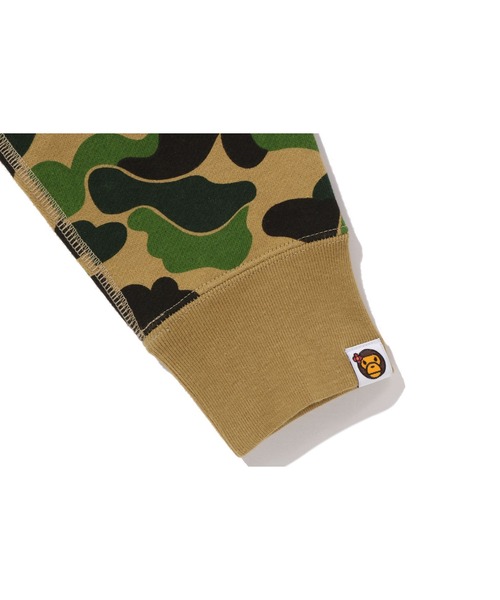 A BATHING APE（アベイシングエイプ） パーカー ABC CAMO BABY LISA