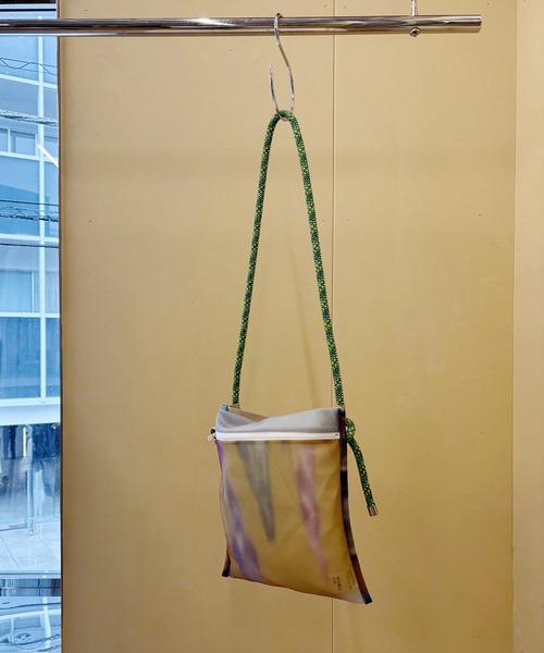 kotohayokozawa（コトハヨコザワ） ショルダーバッグ バッグ LAUNDRY