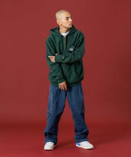 「Champion」 プルオーバーパーカー X-LARGE アッシュ メンズの画像