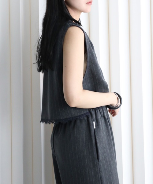 YENNA ベスト ジレ ストライプ柄 レース切替Vネックベスト
