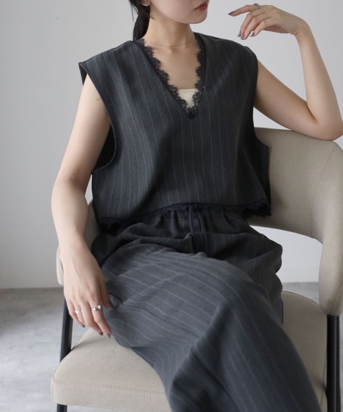 YENNA ベスト ジレ 夏 ストライプ柄 レース切替Vネックベスト