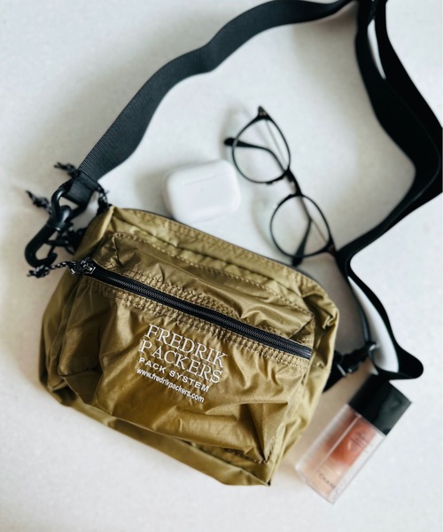 FREDRIK PACKERS（フレドリックパッカーズ） ショルダーバッグ ONESIZE 