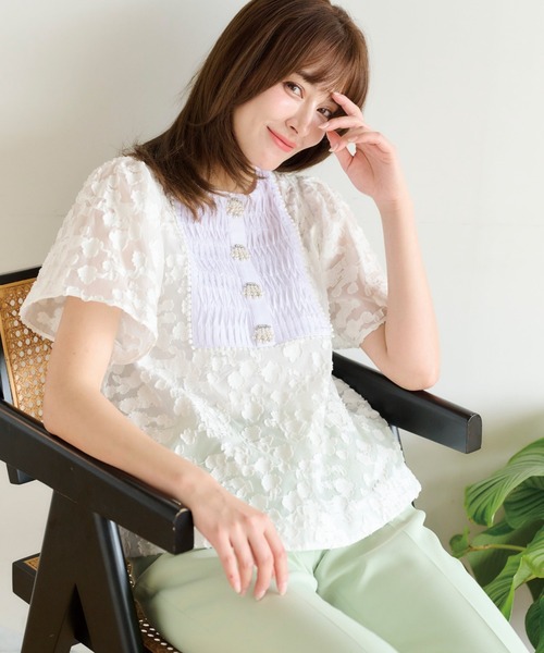 Chesty - 美品⭐︎Chesty 白ブラウス Chesty（チェスティ） ブラウス シャツ シェルパーツブラウス